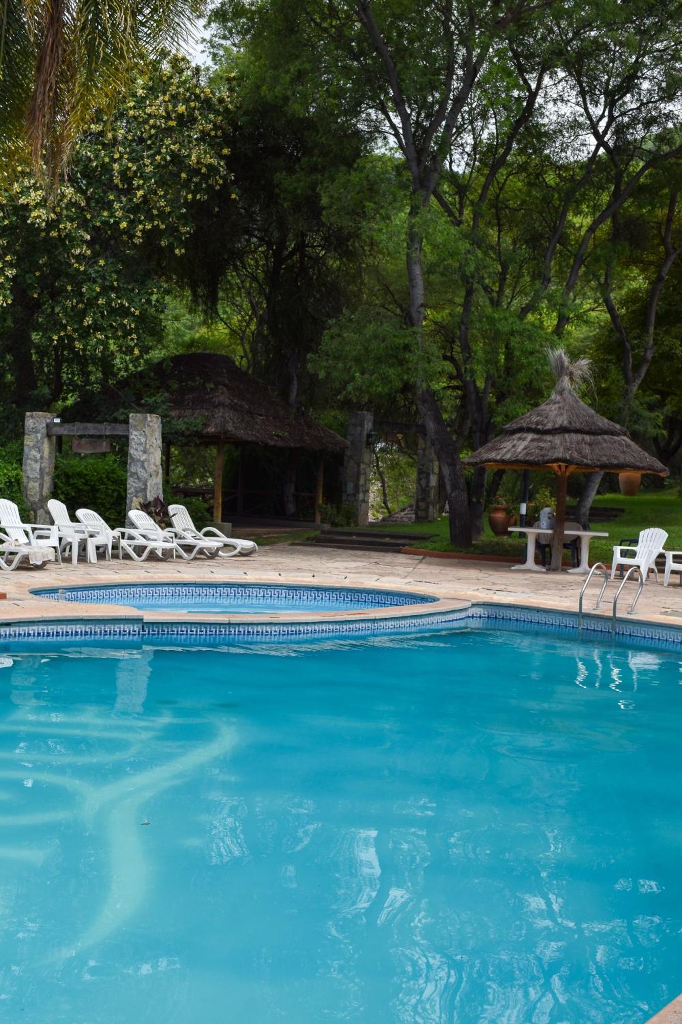 Hotel Del Dique Кабра Корал Екстериор снимка
