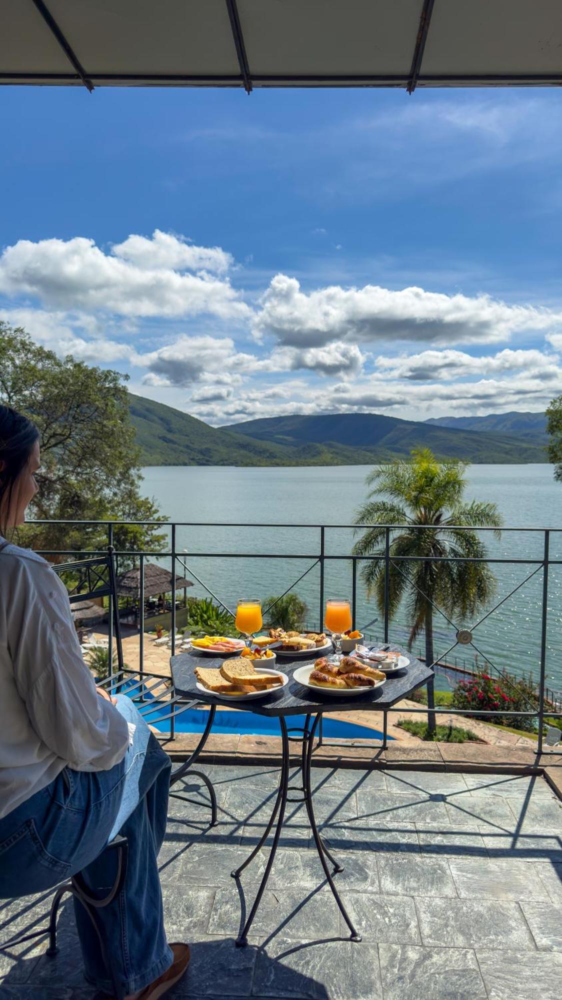 Hotel Del Dique Кабра Корал Екстериор снимка