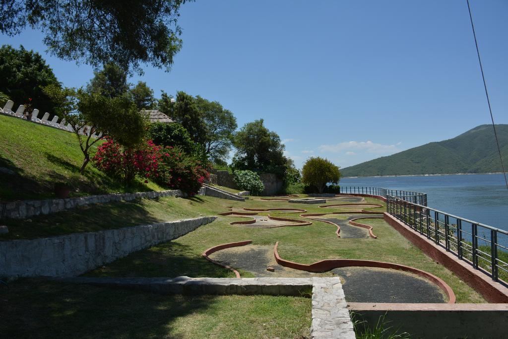 Hotel Del Dique Кабра Корал Екстериор снимка
